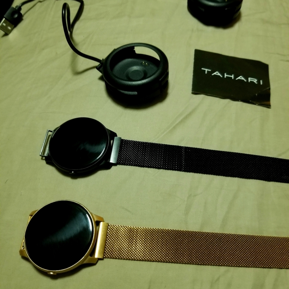 TAHARI